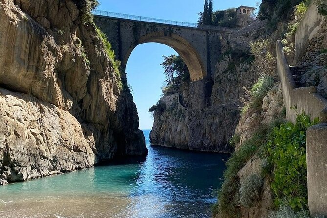 24/7 Private Intercity Transfers from Naples Airport/Station/Port - Port pickups and hotel drop-offs