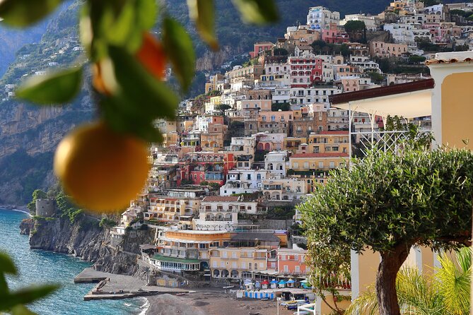 5-hour Amalfi Coast Tour, Capped Off with Dinner by the Sea - What the guides and drivers add