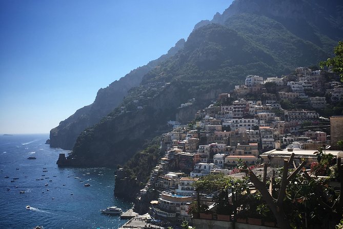 Amalfi Coast and Pompei - Positano from the central square