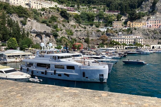 Amalfi Coast Day Trip from Naples: Positano, Amalfi and Ravello - What the driver adds to the day