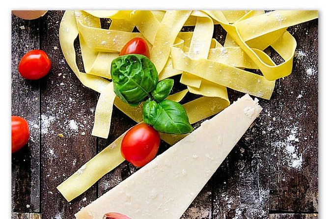 Amazing Pizza and Pasta Class at Savio’s kitchen cooking school - Who will get the most from the $173 price