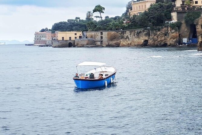 Argo Nautical Excursions - Tour of the Gulf of Naples with Snorkeling - A beach break with sea glass