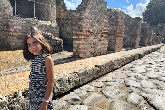 Best Pompeii Private Tour from Naples Port or Hotel Pick Up - What the Naples portion really means