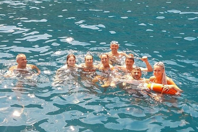 Boat excursion with lunch on board to discover Ischia - Maronti Beach, fumaroles, and Cavascura