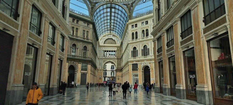 Bourbon Naples: Exclusive guide and Royal Palace pass - Maschio Angioino and the medieval city