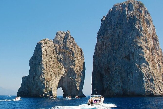 Capri Island in Private Luxury 40 feet Speedboat from Naples - Why Capri looks different from the sea