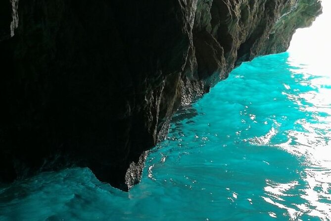 Capri Island in Private Luxury 40 feet Speedboat from Naples - The Blue Grotto and Capri’s other sea caves