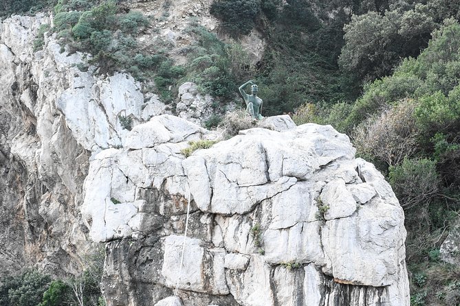 Capri Mini Cruise and City Sightseeing Day Trip from Naples - Marina Grande and the island cruise