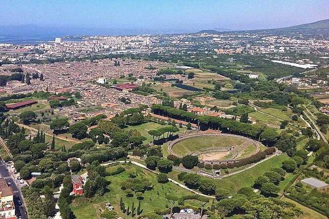Capri, Sorrento and Pompeii Private Tour - Sorrento brings food and a slower town stop