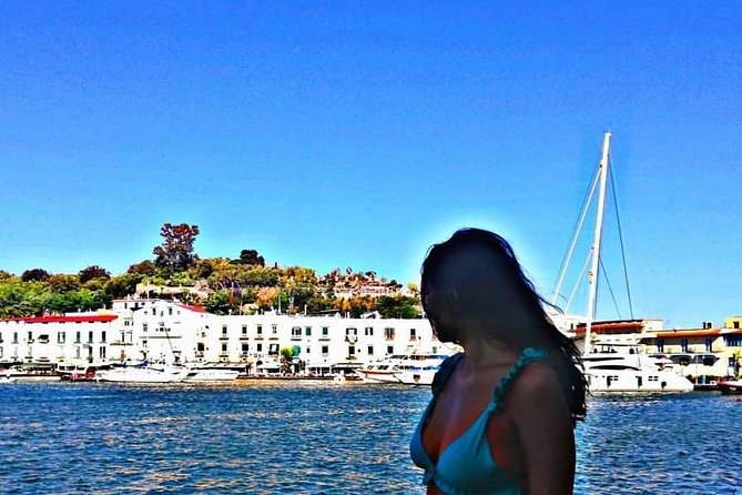 Capri Voucher from Naples: Hydrofoil and Boat Tour Included - Capri without a forced schedule