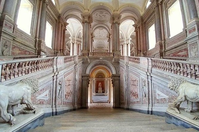 Caserta Royal Palace: Day Trip from Naples - How the drivers and staff affect the day