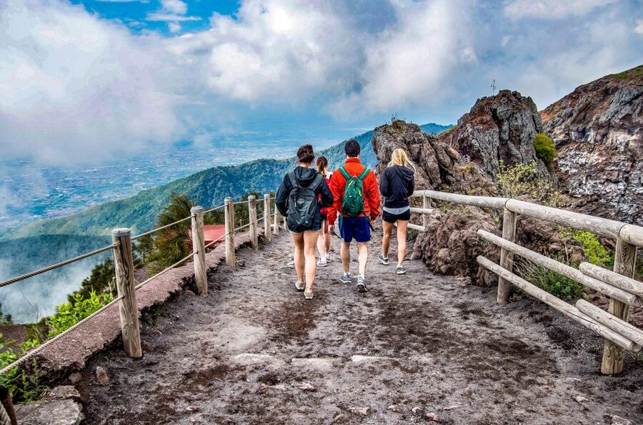 Discover Mt. Vesuvius: Private 3-Hour Tour from Pompeii - The steep climb to a famous volcanic crater
