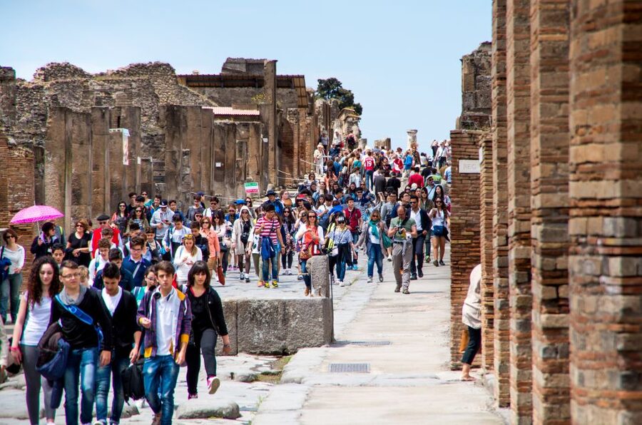 Discover Mt. Vesuvius: Private 3-Hour Tour from Pompeii - A private car, but what does private really mean?