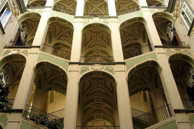 Discover the Rione Sanità with Insolitaguida - Key details that shape the walk