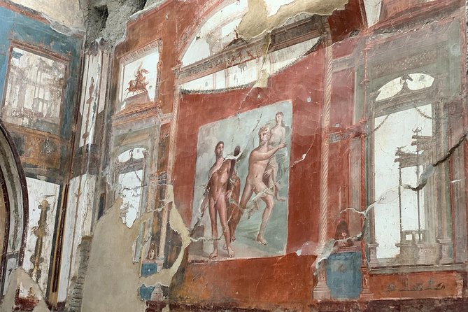 Excellence Private Herculaneum Guided Tour with an Archeologist - Walking the main road through homes and shops