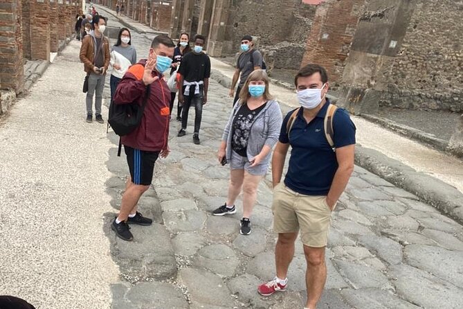 Exclusive Half-Day Tour in Pompeii with skip the line tickets - Comfort, timing, and the limits of a half-day visit