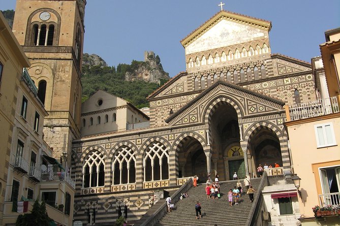Explore Pompeii & Amalfi in One Day from Naples with Free Time - Walking through Pompeii for about two hours