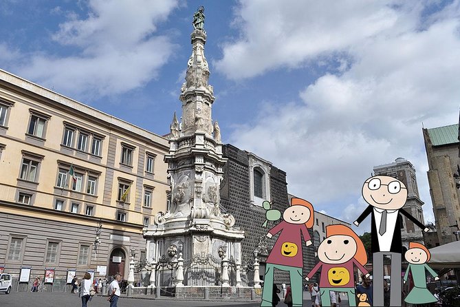 Family tour of the historical center of Naples - Reading the symbols at Gesù Nuovo