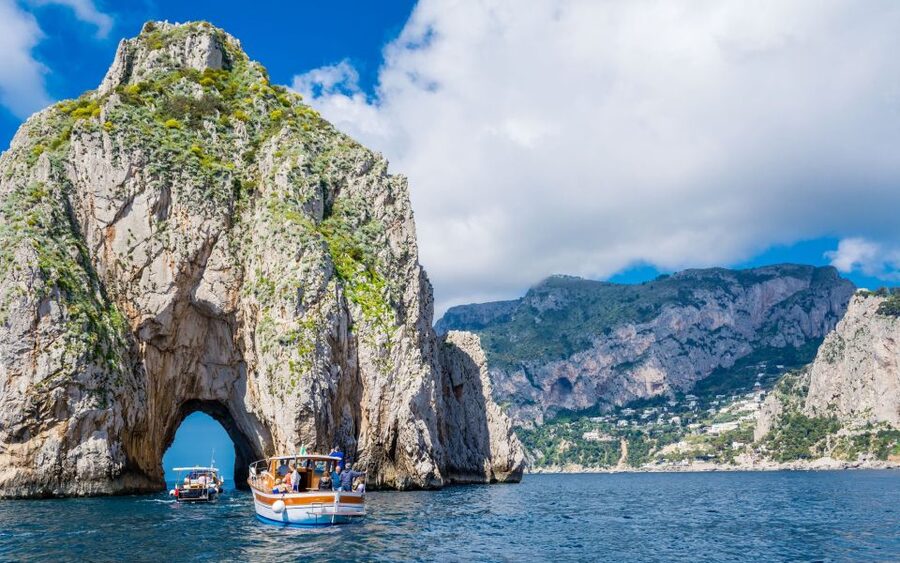 From Naples: Capri and Anacapri - Guided tour - The optional boat circuit around Capri