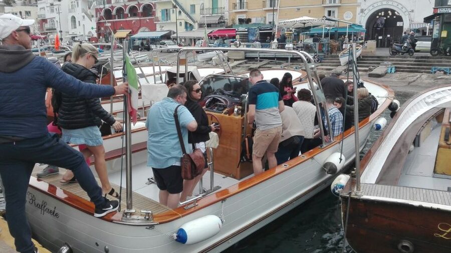 From Naples: Full-Day Capri Island and Blue Grotto Tour - What the Blue Grotto limitation means for your decision