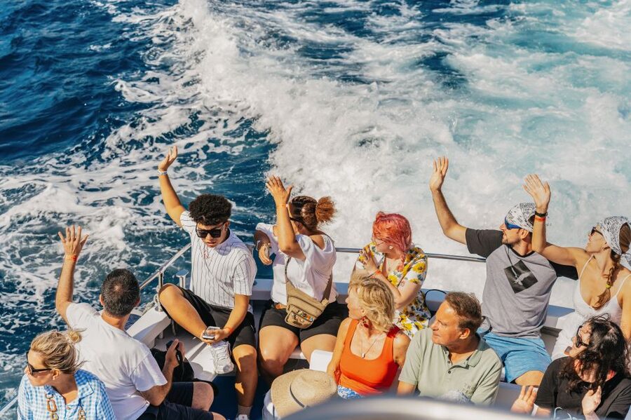 From Naples: Gulf of Naples & Capri Sightseeing Boat Tour - Key points to know before booking