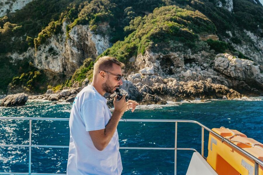 From Naples: Gulf of Naples & Capri Sightseeing Boat Tour - Marina Grande and Capri’s famous coastline
