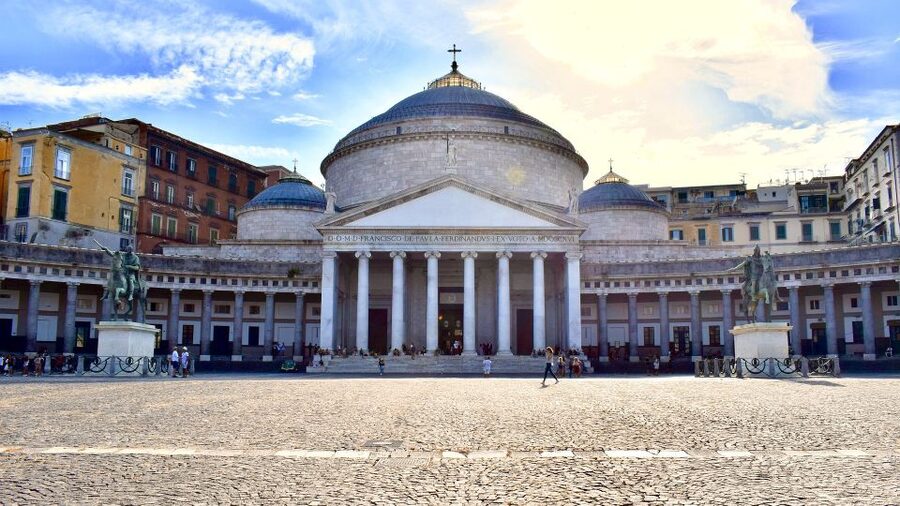 From Naples: Half-Day City Walking & Bus Tour Gulf of Naples - Who will get the most from this experience