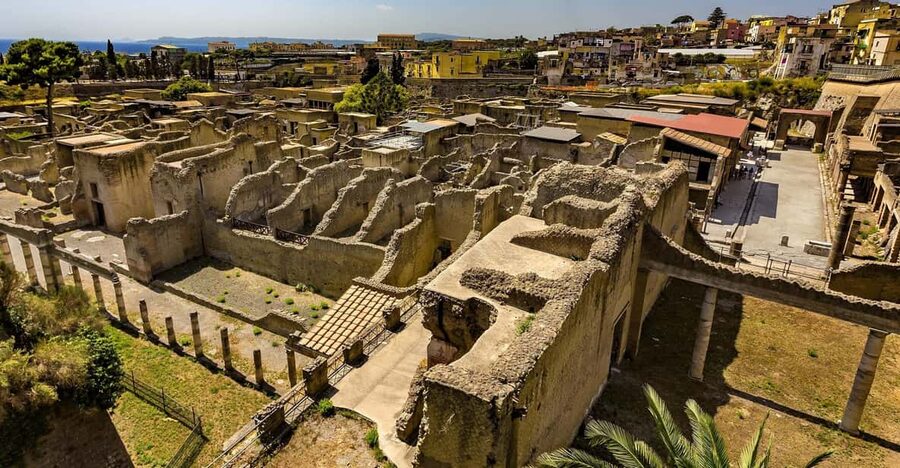 From Naples: Herculaneum and Pompeii Day Trip with Tickets - Key points at a glance