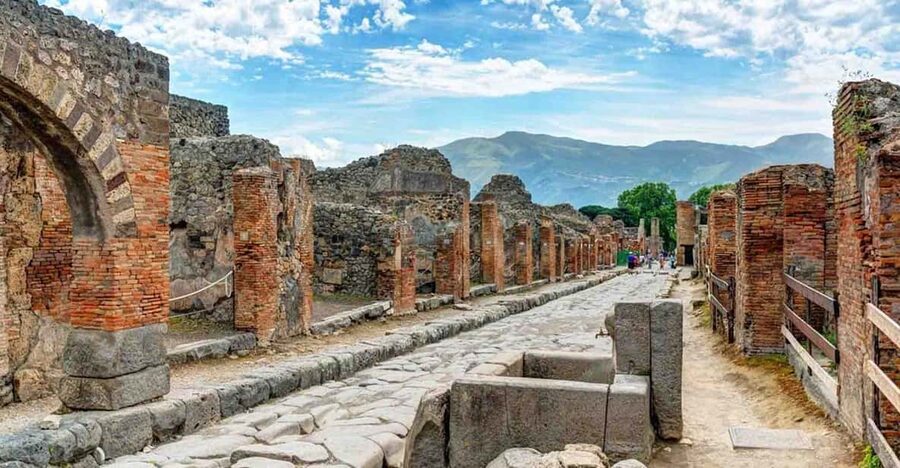 From Naples or Pompeii: Pompeii Skip-the-Line Entry and Tour - Is $47 a fair price?