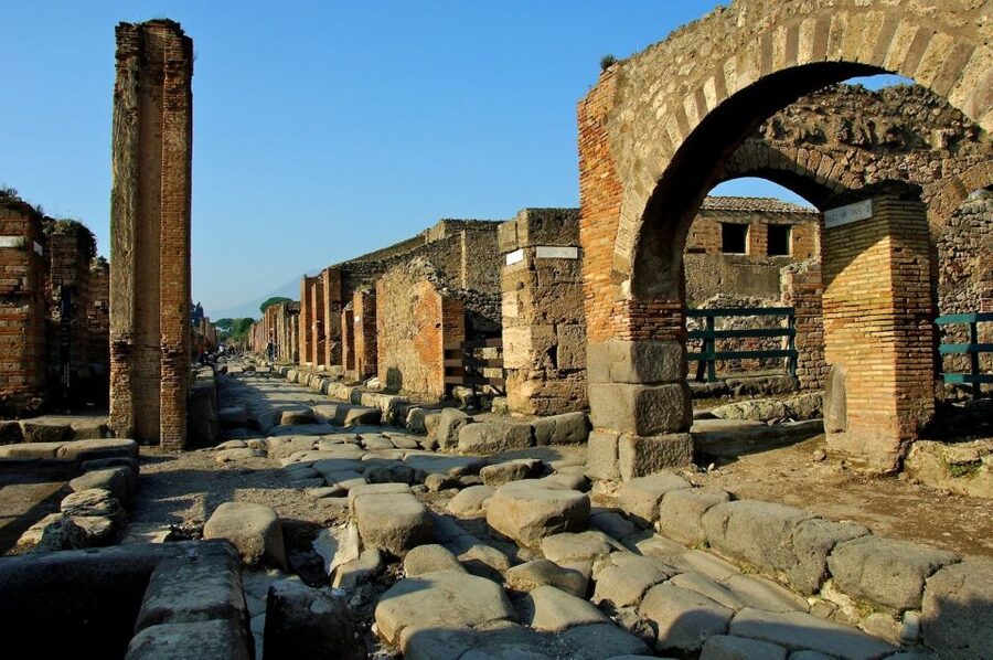 From Naples: Pompeii and Amalfi Coast Full-Day Private Tour - Starting from Naples in a private car
