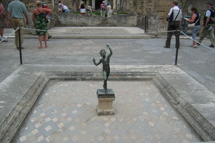 From Naples: Pompeii and Herculaneum Tour with Lunch - The Pompeii morning visit