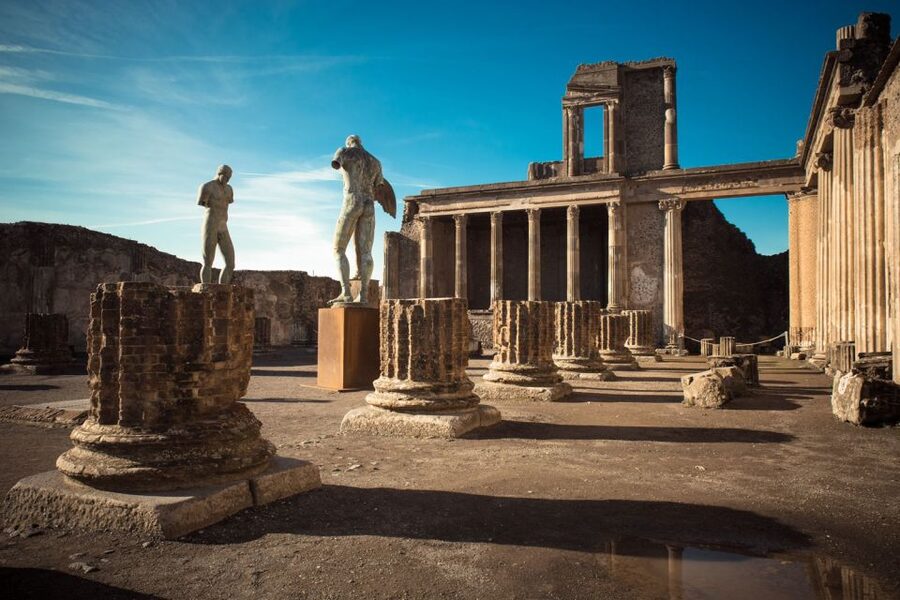 From Naples: Pompeii and Wine Tasting Tour with Lunch - The wine tasting and Mediterranean lunch