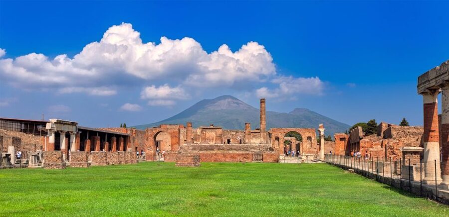 From Naples: Pompeii, Herculaneum, & Vesuvius Full-Day Tour - Herculaneum reveals the intimate Roman town