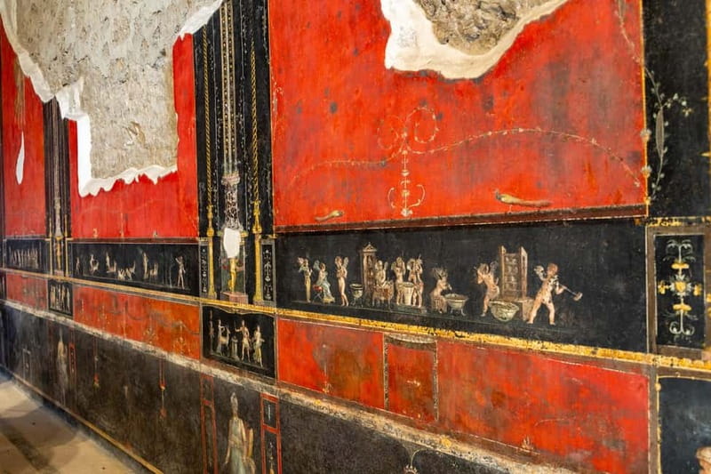 From Naples: Pompeii Private Tour with Transfer and Guide - The ancient brothel and everyday Pompeii