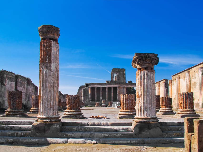From Naples Port: Pompeii+ Amalfi Tour - The drive to Amalfi and the changing scenery