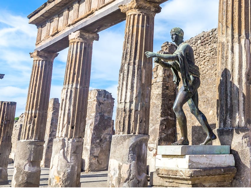 From Naples Port: Vesuvius and Pompeii Tour with Tickets - Walking from 1,000 meters to the Vesuvius crater