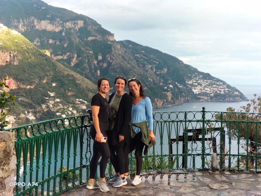 From Naples: Ravello, Amalfi, Positano, & Sorrento Day Tour - What the guiding adds