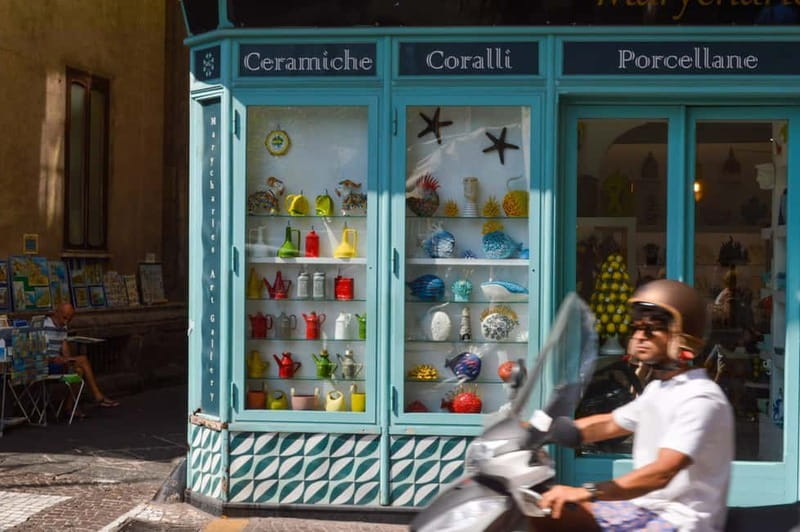 From Naples/Salerno: Pompeii, Sorrento and Amalfi Coast Tour - The minibus ride and the people running the day