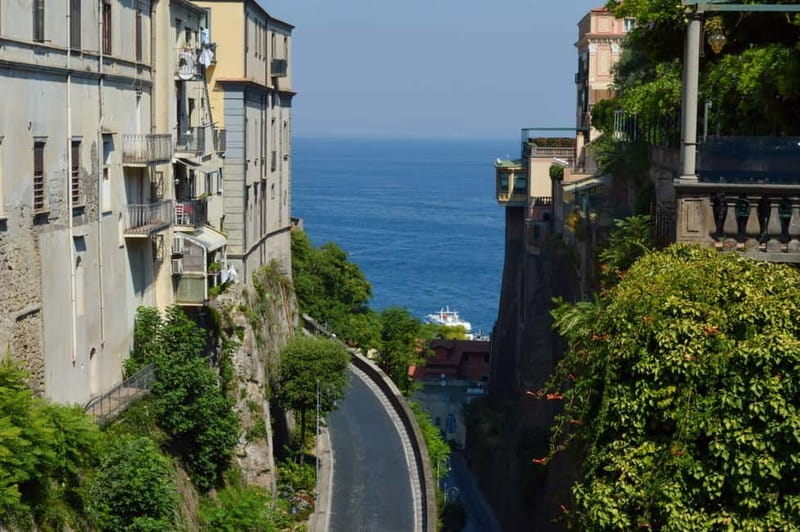 From Naples/Salerno: Pompeii, Sorrento and Amalfi Coast Tour - Pompeii in two hours: make every minute count