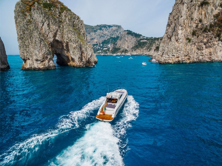 From Naples: Sorrento and Capri on your own - Three hours among Sorrento’s cliffs