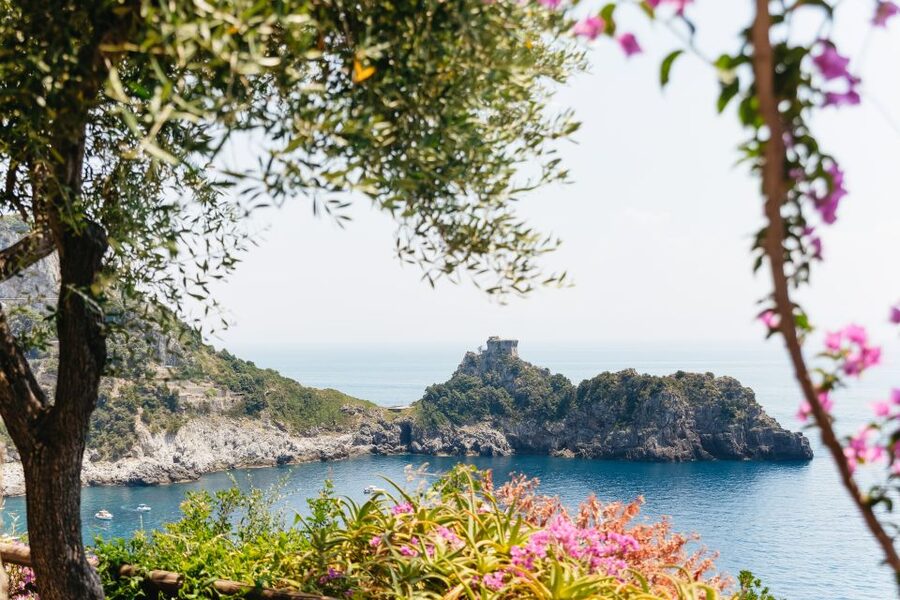 From Naples: Sorrento, Positano and Amalfi Full-Day Tour - What the guides and drivers add