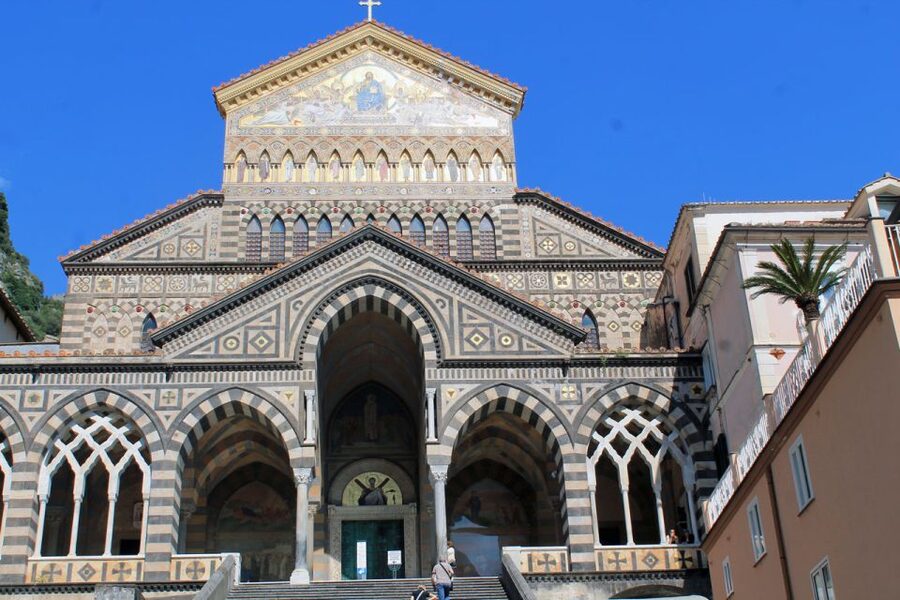 From Naples: Sorrento, Positano, and the Amalfi Coast Tour - Who should book this coastal trip