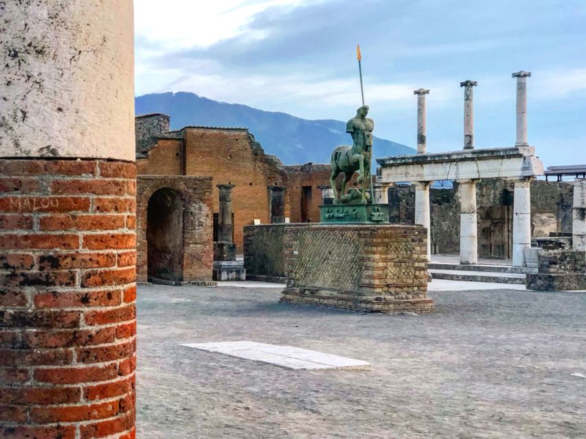 From Positano: Pompeii and Vesuvius Guided Tour - What the small group and skip-the-line entry are worth