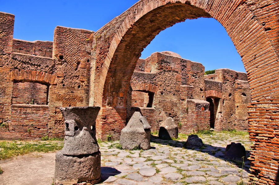 From Salerno_Pompeii Express: bus transfer+entrance ticket - The One-Hour Lunch Break