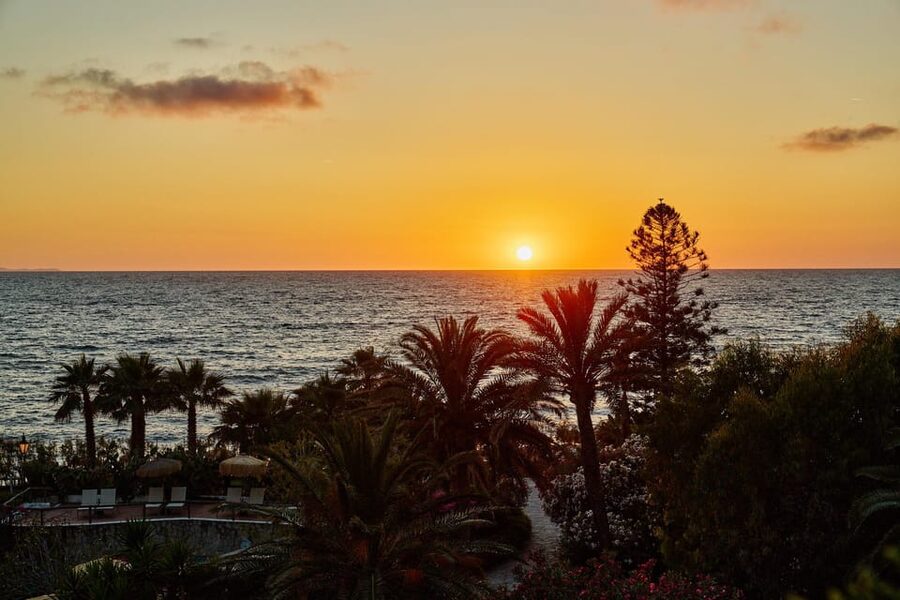 Giardini Poseidon Terme: Dal porto di Napoli - Should you book Poseidon Gardens from Naples?