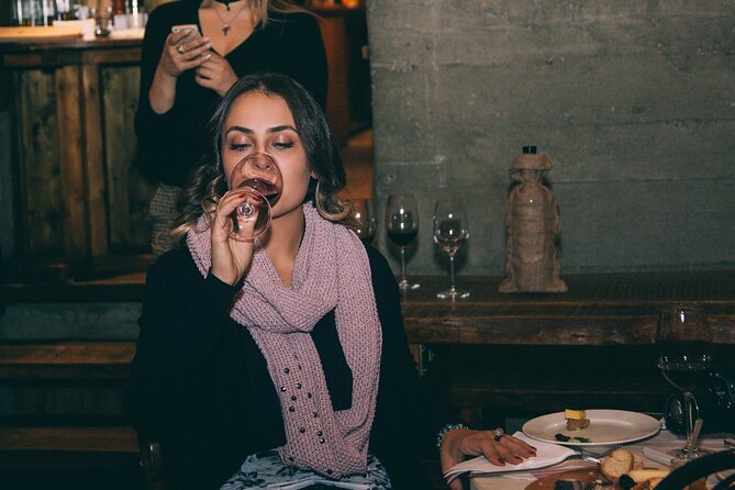 Guided, FUN Wine Tasting with Trivia Games, Napoli - Bringing children to a wine tasting