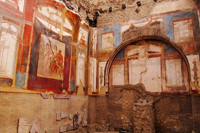 Herculaneum Guided Group Tour from Naples - The wooden sliding panels