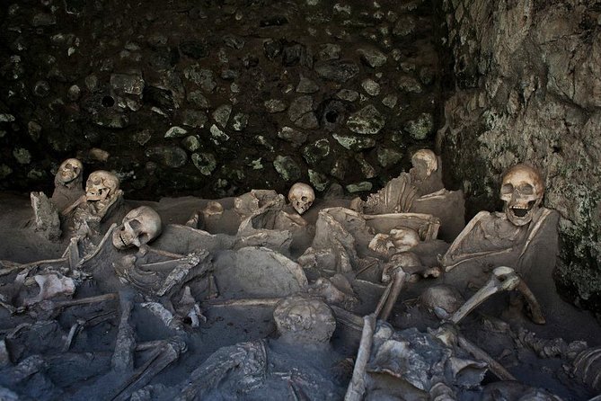 Herculaneum Private Tour with an Expert Archaeologist - The ancient beach and boat sheds