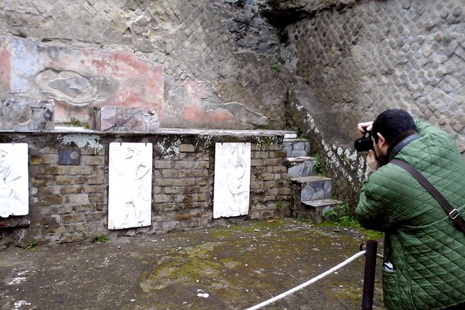 Herculanium guided tour - Carbonized wood and Roman homes that still feel complete