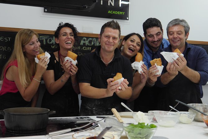 Homemade Pizza Class in Napoli - Montanara, the fried base with margherita flavors
